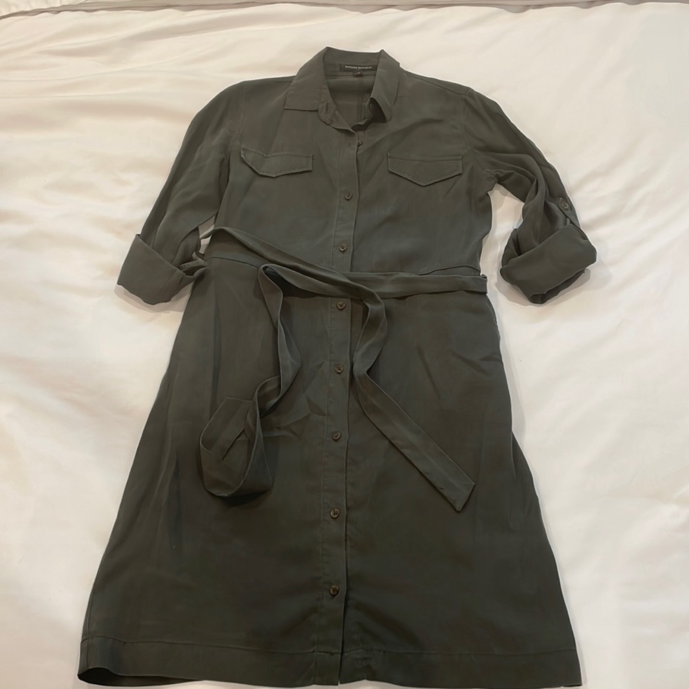Banana Republic khaki green dress size 2